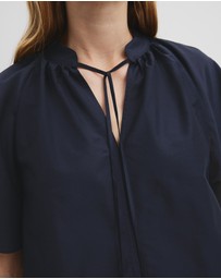 Country Road - Flutter Sleeve Blouse