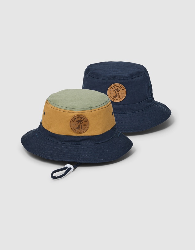 Crywolf - REVERSIBLE BUCKET HAT Indigo Colourblock