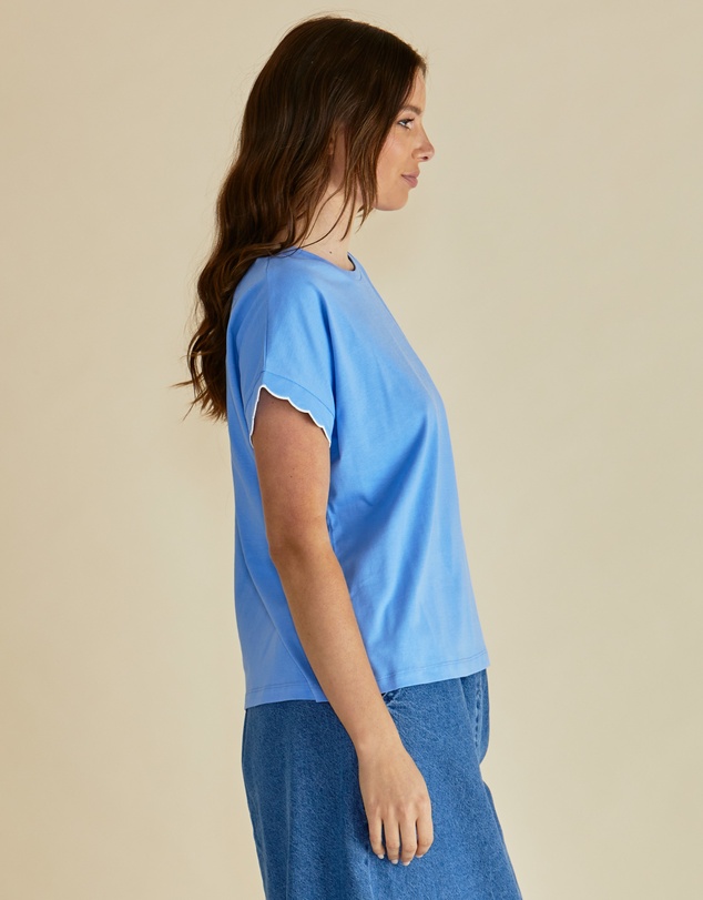 Betty Basics - Sloane Scallop Tee