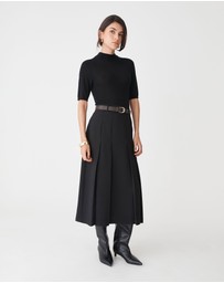 Forcast - Evelyn Pleated Skirt