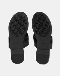 Tommy Hilfiger - Mixed Leather Thongs - Women's