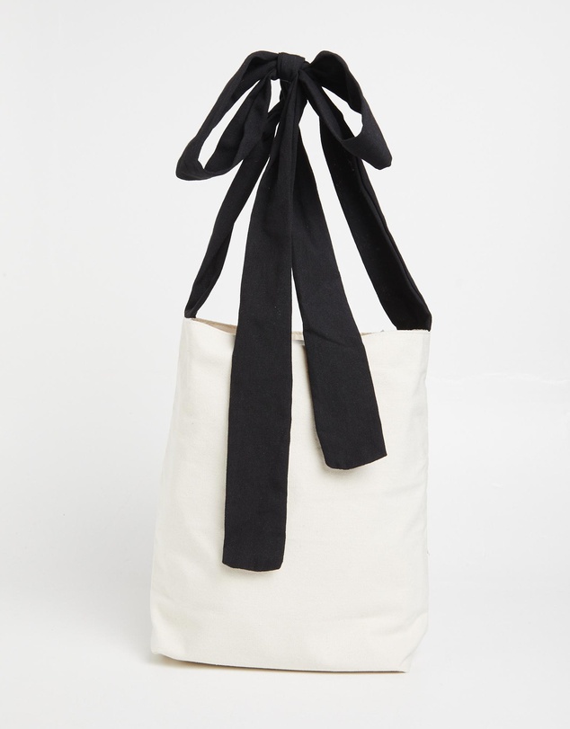 Alice In The Eve - Bow Tote