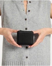 Status Anxiety - Sense Of Wonder Wallet