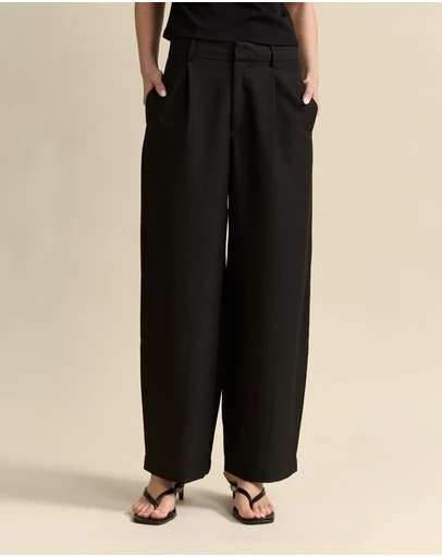 MVN - Barrel Leg Pants