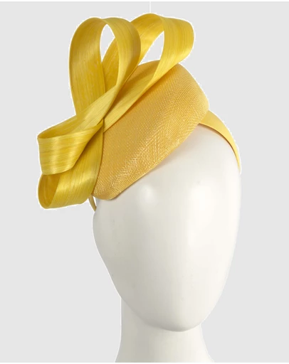 Max Alexander - Yellow Pillbox Racing Fascinator