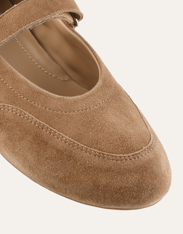 Jo Mercer - Chevy Casual Flats