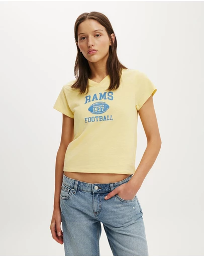 Cotton On - The Lcn V Neck Original Graphic Tee