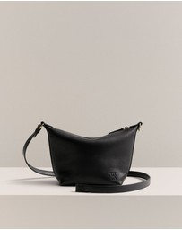 Trenery - Carnarvon Crossbody Bag in Black