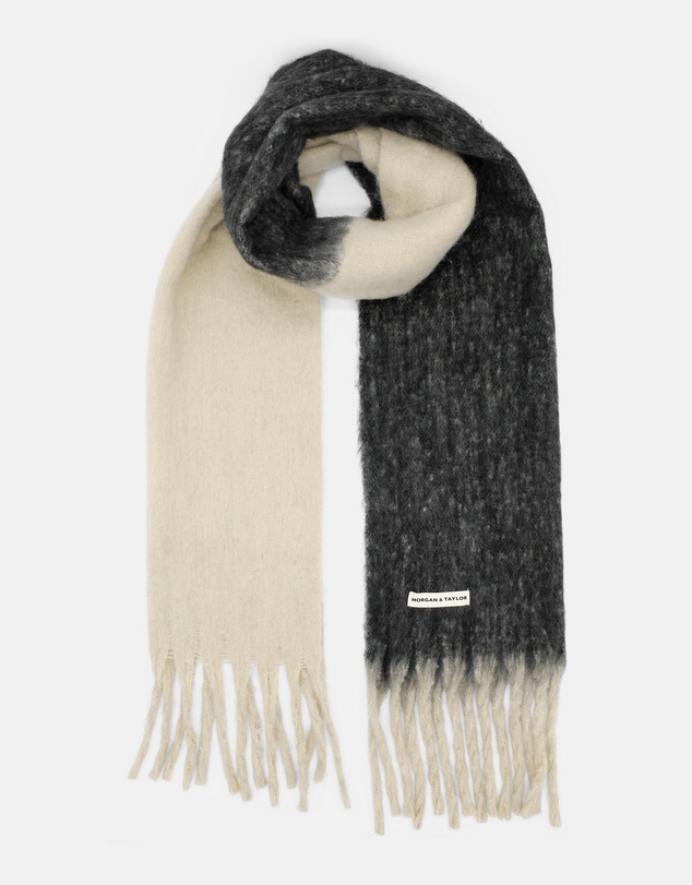 Morgan & Taylor - Cosette Chunky Two-Toned Scarf in Black & White