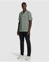 yd. - Lucio Crochet Short Sleeve Shirt