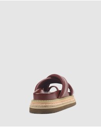 Verali - Thelma Flatform Slides