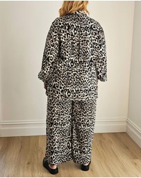 Hope & Harvest - Elio Pants Leopard Print w Red Stripe
