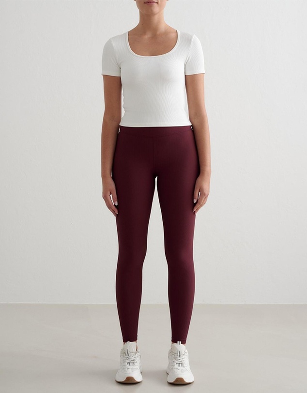 Aim'n - Ribbed Performance Short Sleeve Top
