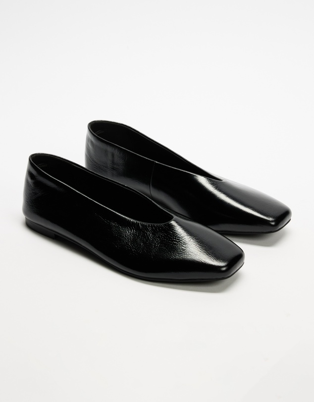 AERE - Lani Leather Ballet Flats