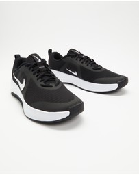 Nike - Nike MC Trainer 3 - Men's