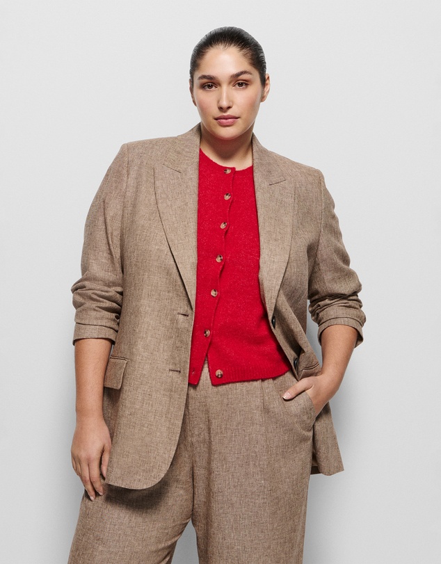 Commonry - Bethanie Blazer