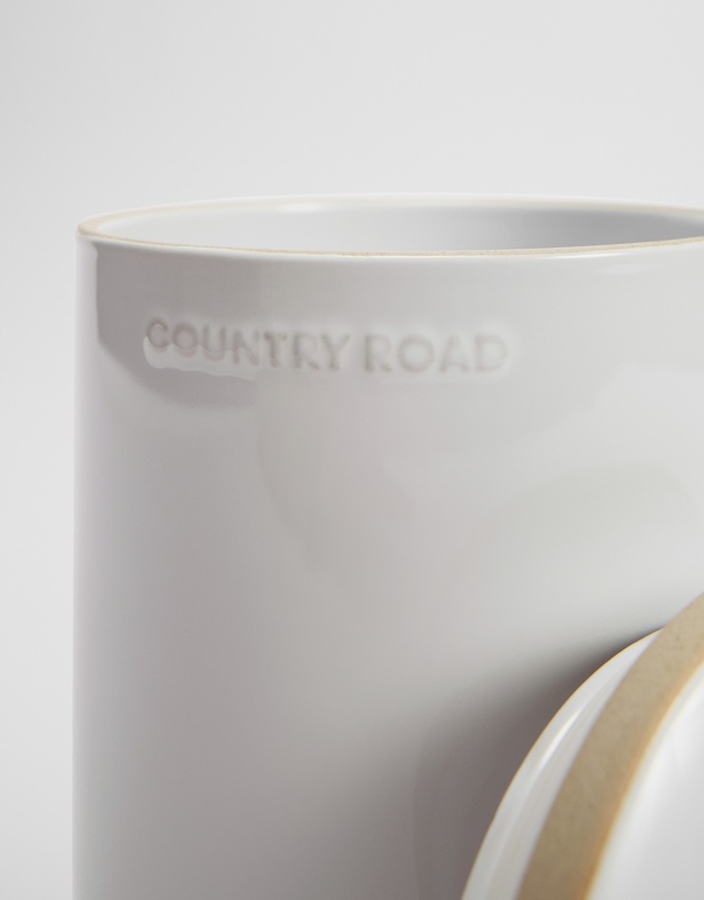 Country Road - Surrey Medium Canister
