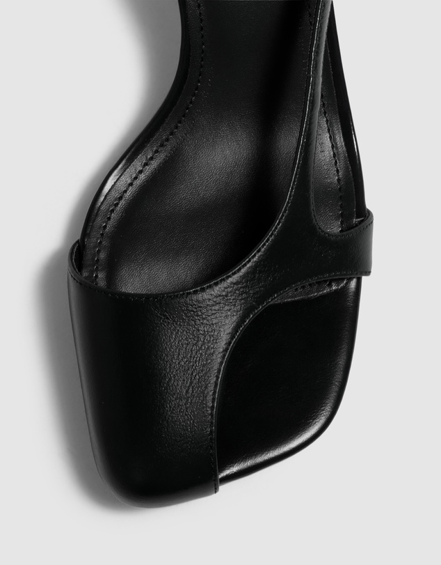 By Wren - Amelia Heels
