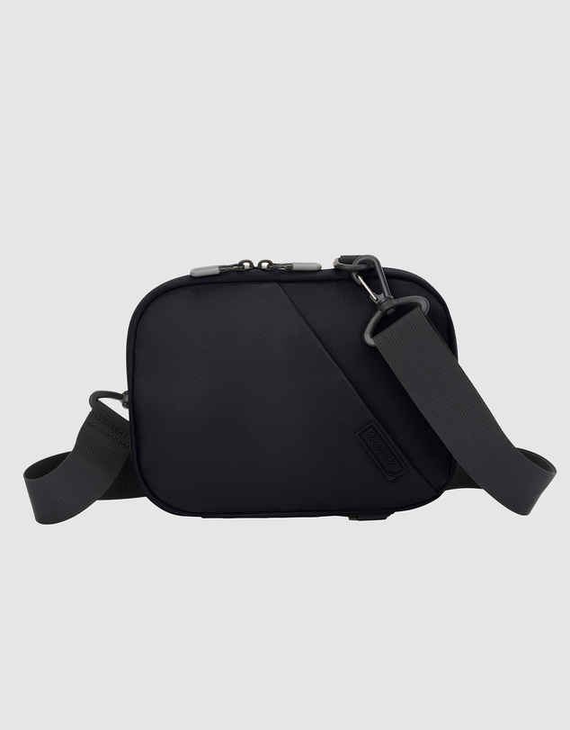 American Tourister - Orbit Vega 3A Lightweight Expandable Crossbody Bag