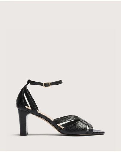 Review - Marilyn Heel