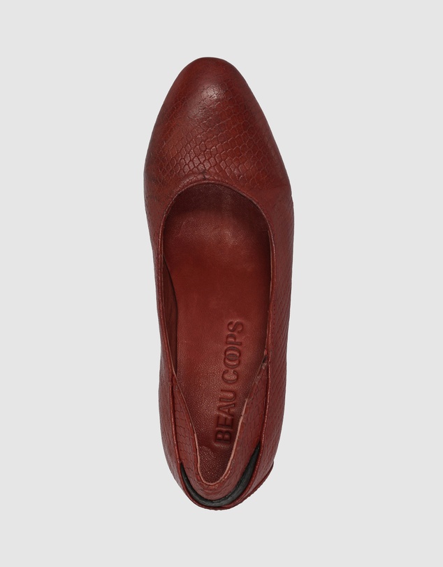 Beau Coops - Ricola Courtshoes