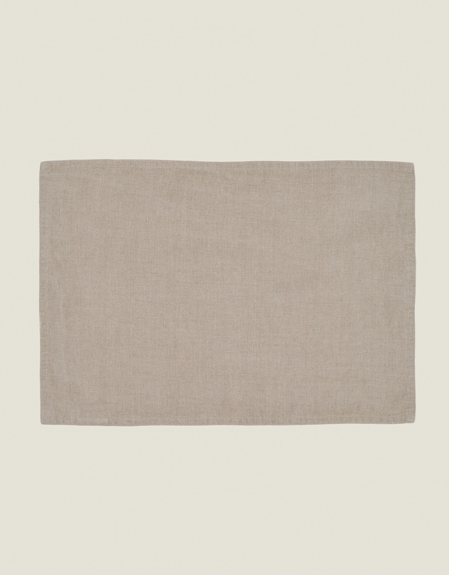 Carlotta + Gee - 100% Linen Placemat Set