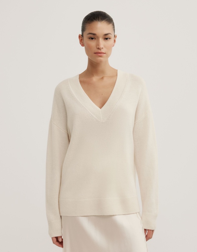 Witchery - Cashmere V-neck Knit