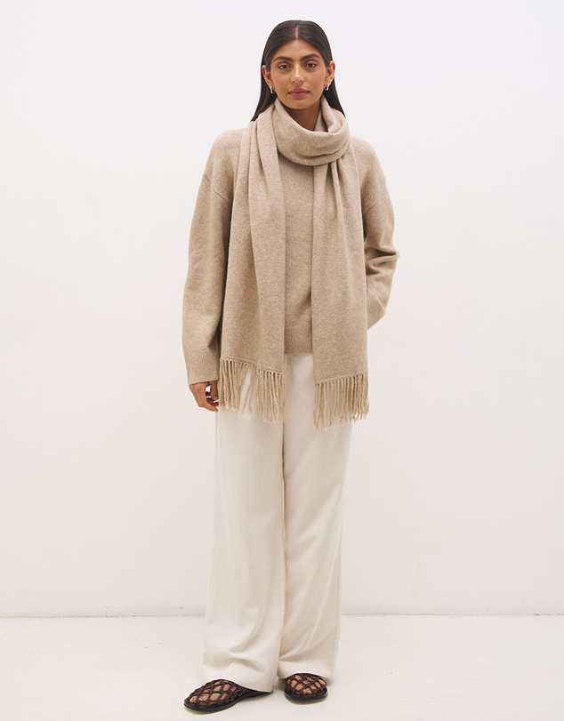 MON RENN - Detachable Scarf Knit Jumper