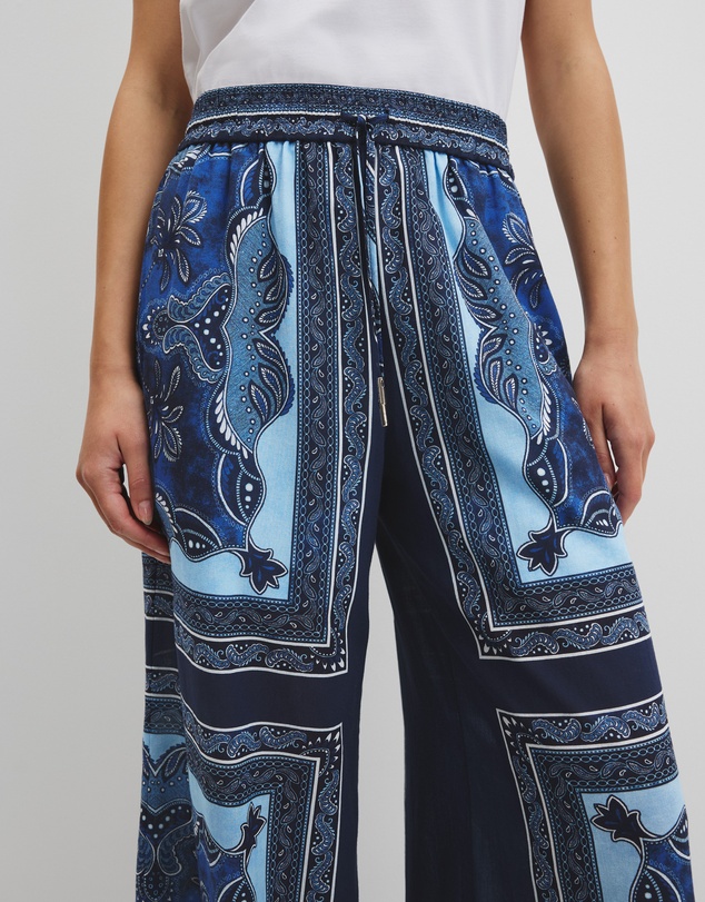 Country Road - Scarf Print Pull-on Pant
