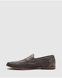 Uncut - Lake Loafers
