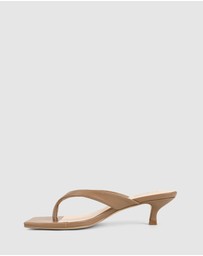 Verali - Martha Kitten Heel Thongs