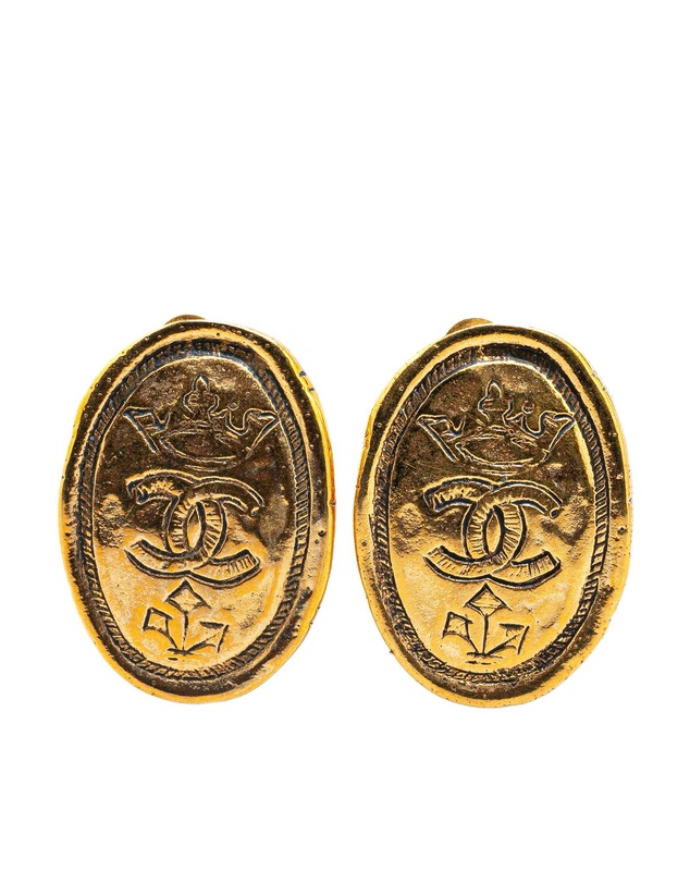 Pre-Loved by Azura Reborn - Pre-Loved chanel Oval Chanel Logo Earrings