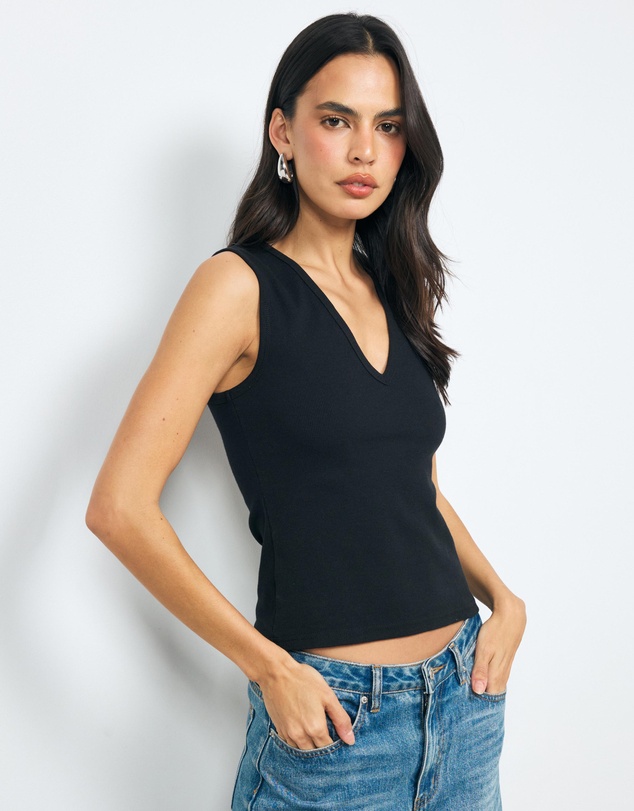 AERE - Cotton V Neck Tank