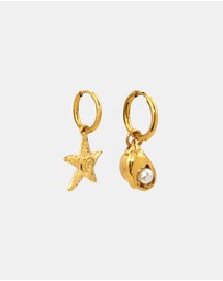 Zoe Olivia - Waterproof Starfish & Shell Pearl Huggies
