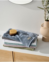 Linen House - Verana Mauve Towel Collection