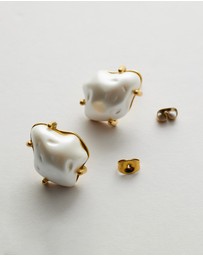 Moira Hughes - The White Label - Goldie Pearl Studs