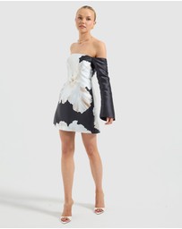 Pasduchas - Lini Sleeve Dress