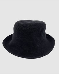 Jacaru - Jacaru 1507 Knitted Bucket Hat - Small Brim