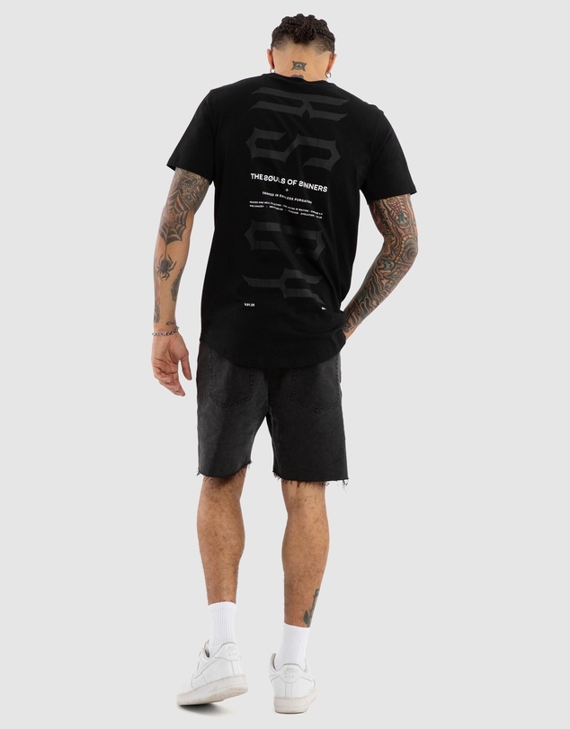 Kiss Chacey - Trapped Dual Curved Tee