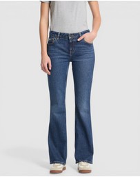 GUESS - GUESS JEANS G09 Mid-Rise Bootcut Jeans