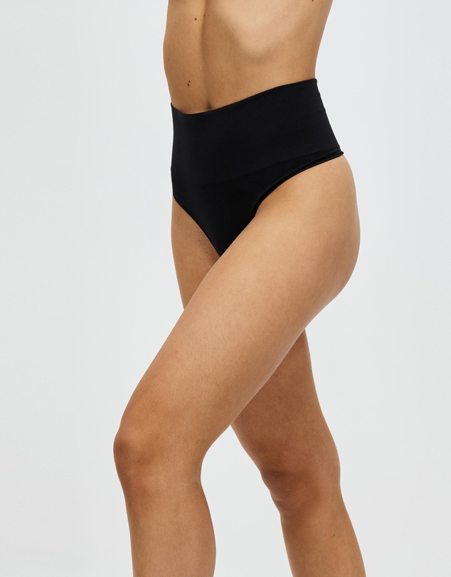 Spanx - Everyday Shaping Thong