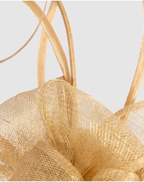 Max Alexander - Sinamay Gold Flower Racing Fascinator