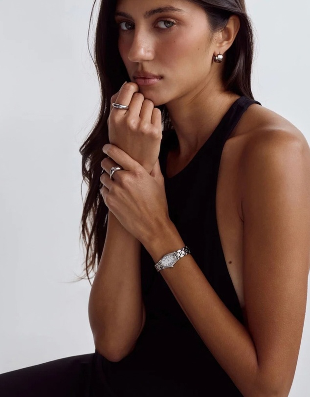 CENDRE - Maiya Huggie Earrings Silver