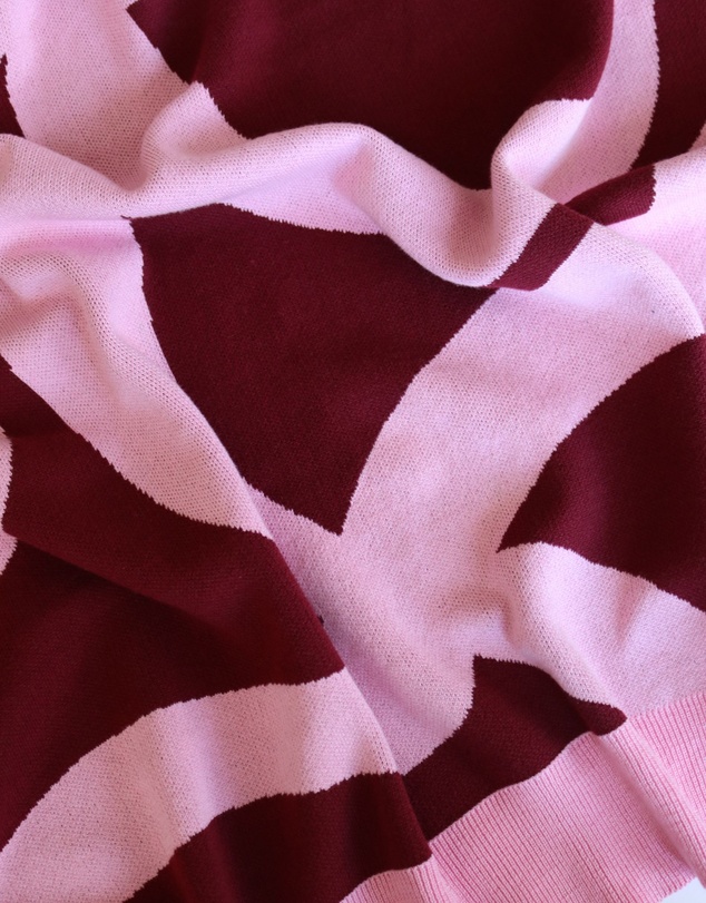 Mosey Me - Ribbon Knitted Throw