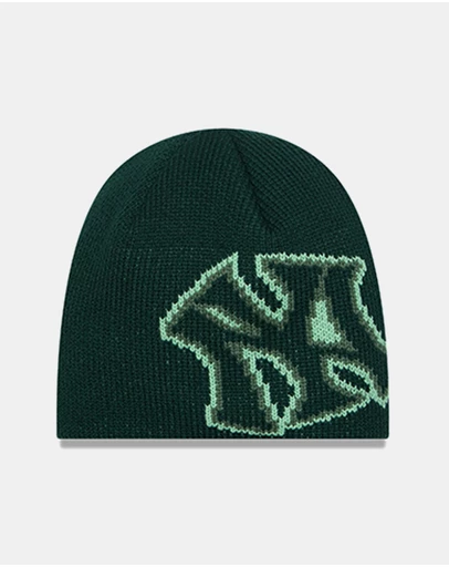New Era - Oversized Logo Skully NY Yankees