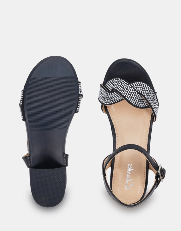 Clarks - Tilly Black