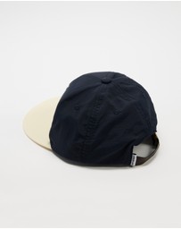 Left of Field Golf - Duck Bill Cap