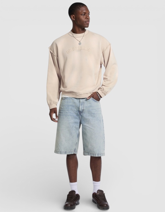 GUESS Originals - GUESS Originals Boxy Applique Crewneck Sweatshirt