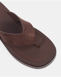 Novo - Berri Wedges