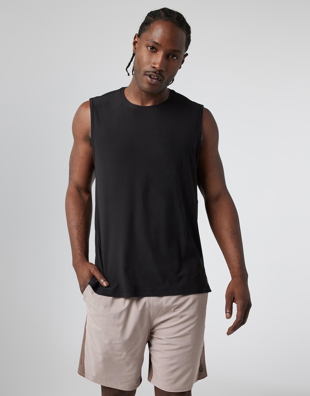 Vuori - Strato Muscle Tee